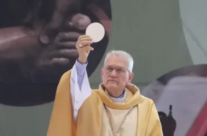 Cardeal brasileiro é citado entre os favoritos para suceder o Papa Francisco, segundo agência internacional