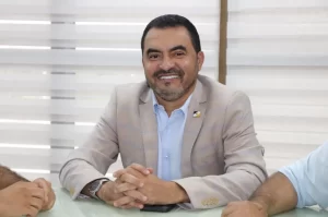 Wanderlei Barbosa mantém alta aprovação popular em 2025, aponta Paraná Pesquisas