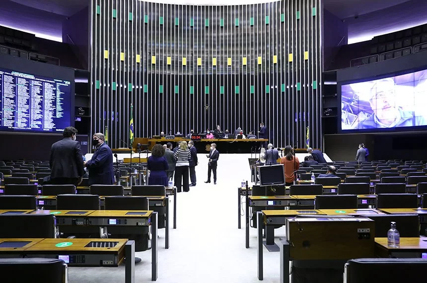 Federações partidárias moldam cenário político no Tocantins e desafiam lideranças locais rumo a 2026