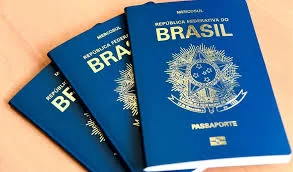 Direto ao Ponto: Entenda as Leis e Regras para Morar Fora do Brasil e Obter Vistos e Passaportes