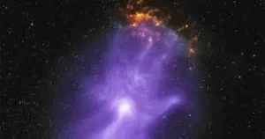 NASA registra imagem da “mão cósmica” em nebulosa a 17 mil anos-luz