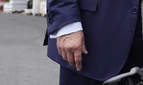 Rumores sobre morte de Donald Trump viralizam nas redes e Casa Branca mantém silêncio