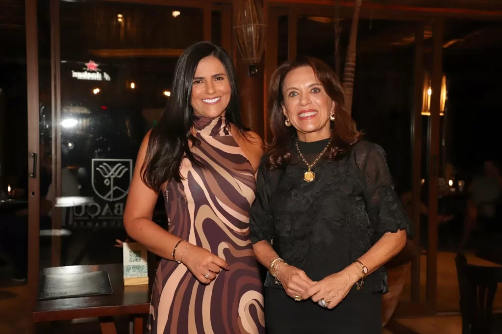 Karynne Sotero recepciona Gracinha Caiado em evento institucional em Palmas