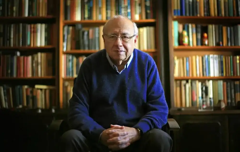 Luiz Fernando Veríssimo segue internado em estado grave e mobiliza homenagens em todo o Brasil