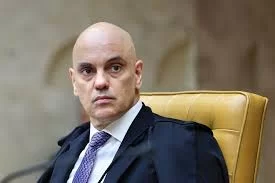 Encontro reservado de Moraes com presidente do BRB em mansão de Vorcaro levanta questionamentos
