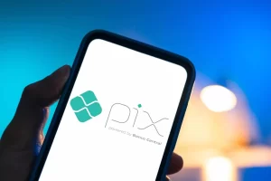 DT Economia: Transações financeiras em 2025 – Como Pix, cartões e outras operações estão mudando o mercado