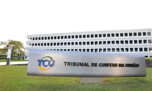TCU Julga Contas do Programa Pé de Meia do Governo Lula