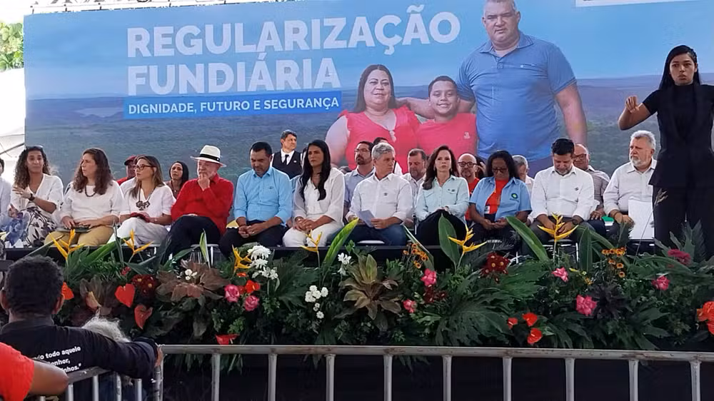 &nbsp;“Os bons filhos à casa retornam”: Lula e Wanderlei selam parceria institucional no Tocantins