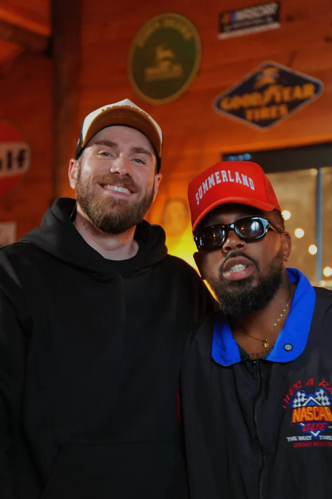 Pastor André Fernandes e Chandler Moore se encontram para projeto musical