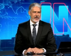 William Bonner deixa o   Jornal Nacional   após 29 anos na bancada