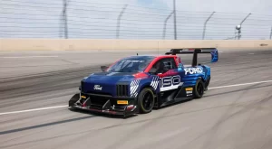 Ford F-150 SuperTruck quebra recorde em Nürburgring