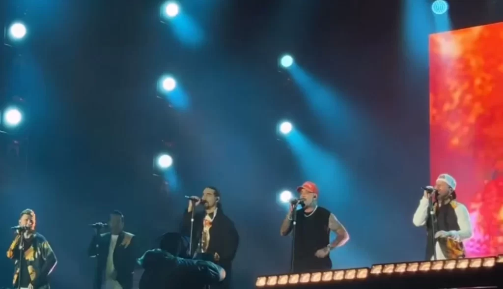 Backstreet Boys emocionam 75 mil fãs em noite histórica no The Town