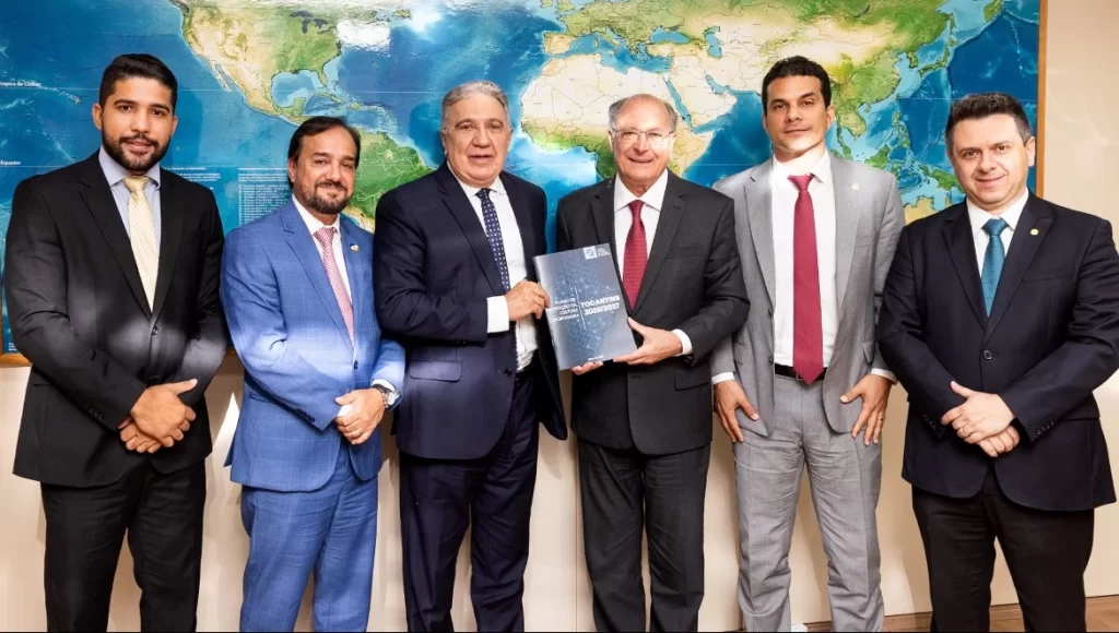 “O Tocantins vai avançar muito”, diz Geraldo Alckmin em encontro com Laurez Moreira sobre exportações