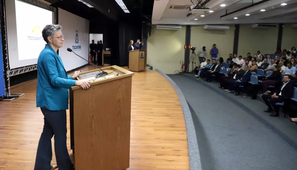 Tocantins une tecnologia e inclusão em evento sobre inteligência artificial e valorização humana