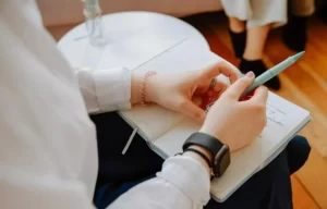 Fonoaudiologia se consolida como aliada essencial na prevenção da perda auditiva