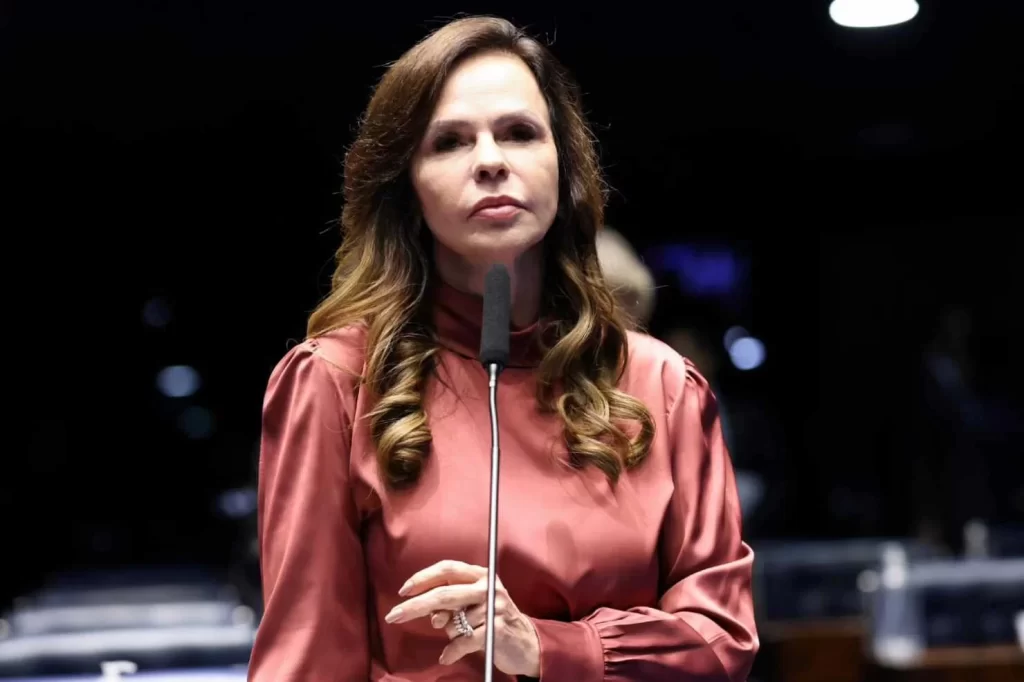 Nova lei garante extensão da licença-maternidade em casos de internação; Dorinha foi relatora