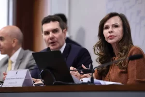 Dorinha defende ampliação de programas habitacionais e integração com municípios do Tocantins em audiência com ministro Jader Filho