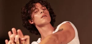 Onde está Shawn Mendes após o Carnaval? Cantor reduz aparições e fãs aguardam novo anúncio
