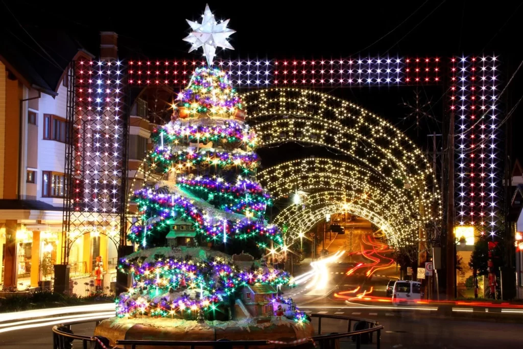 Com inúmeras atividades, o Natal Luz de Gramado segue como o maior evento natalino do Brasil