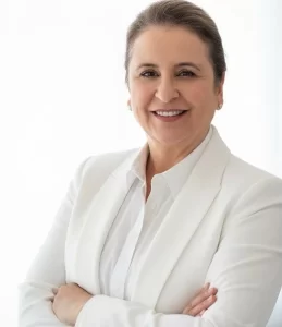 Quando o silêncio pesa mais que a fala: Kátia Abreu expõe o “teatro político” no Tocantins