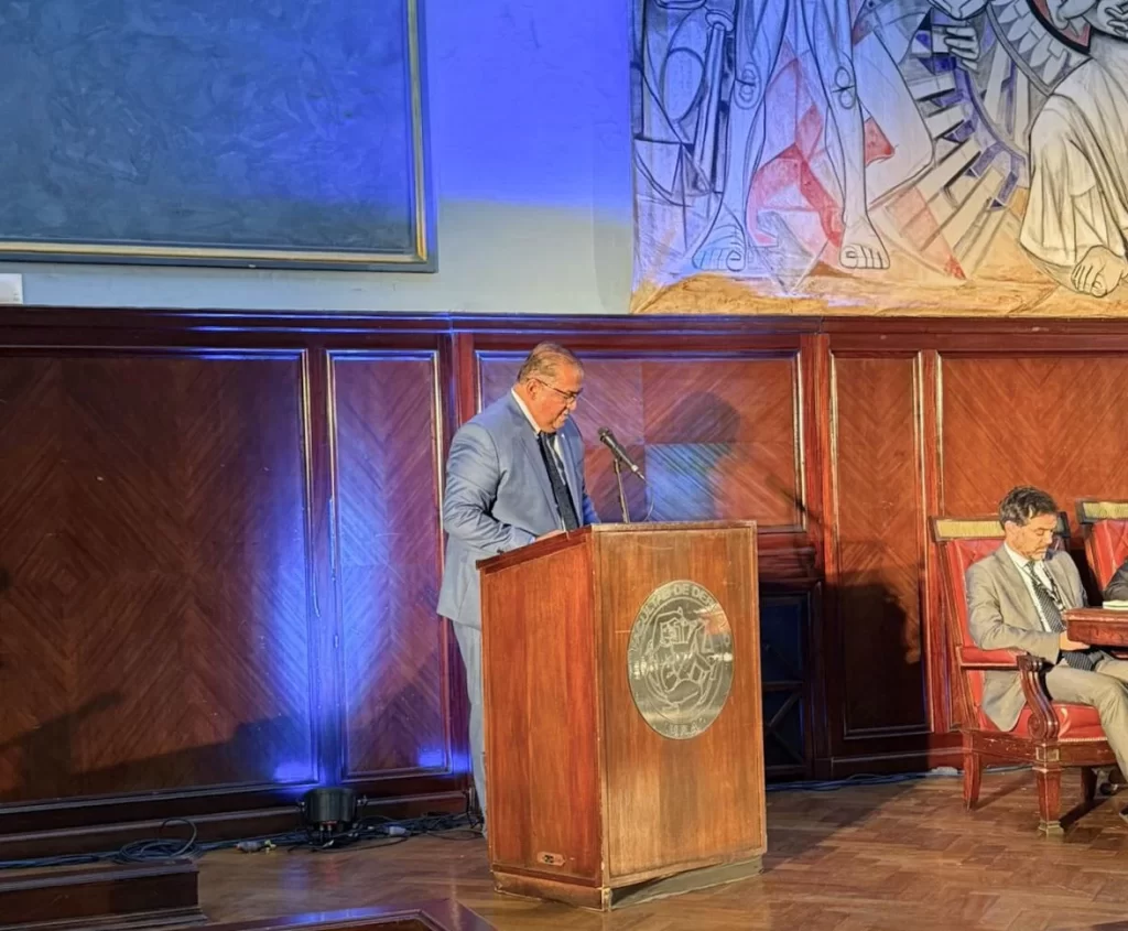 Vice-presidente do Senado, Eduardo Gomes debate regulação ética da inteligência artificial no I Fórum de Buenos Aires