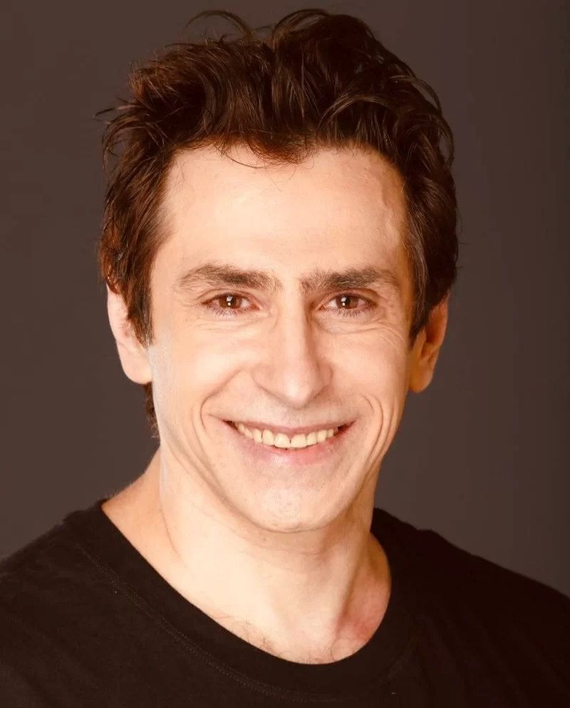 Psicólogo Alexander Bez fala sobre relacionamento, ansiedade e síndrome do pânico no programa Bendita Hora, da Rede Vida