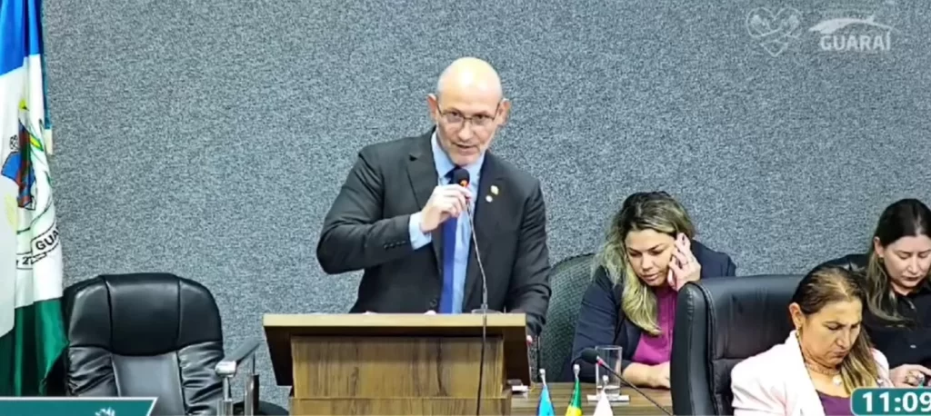 Câmara de Guaraí reage em sessão após áudio polêmico: “liberdade de expressão não autoriza ofensas” Marcelo Gris rebate e diz que vereador foi excluído por ser oposição