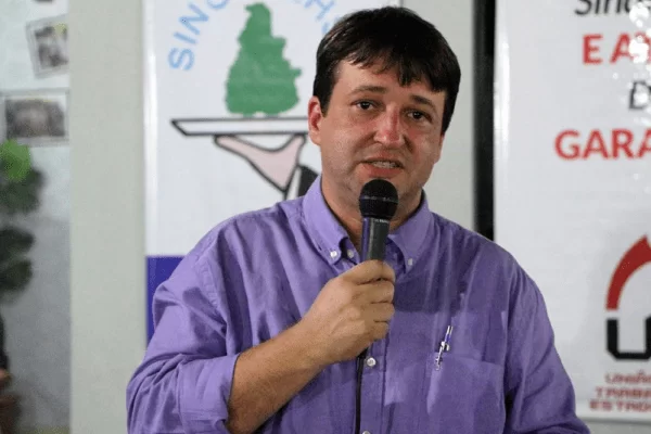 Laurez nomeia como antecipado pelo Diário Tocantinense Fabiano do Vale e Regina Chaves; Diário Oficial traz novas definições no governo