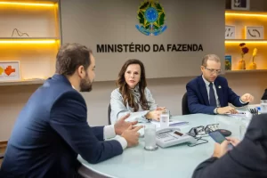 Relatora da Receita do Orçamento, senadora Dorinha deve apresentar seu parecer na próxima semana