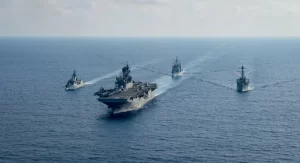 “Trump confirma telefonema e fecha espaço aéreo da Venezuela enquanto Maduro sobrevoa fronteira com o Brasil; tensão explode na região”