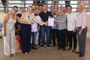 Porto Nacional inicia reconstrução de cobertura da rodoviária com R$ 1 milhão de emenda do deputado federal Vicentinho Júnior