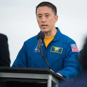 Astronauta Jonny Kim retorna da ISS após 245 dias e detalha impacto das pesquisas para a Terra