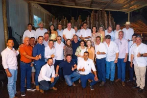 Laurez fecha pacto com o agro: proteção total à propriedade privada e José Américo efetivado na Agricultura em encontro com sindicatos rurais”