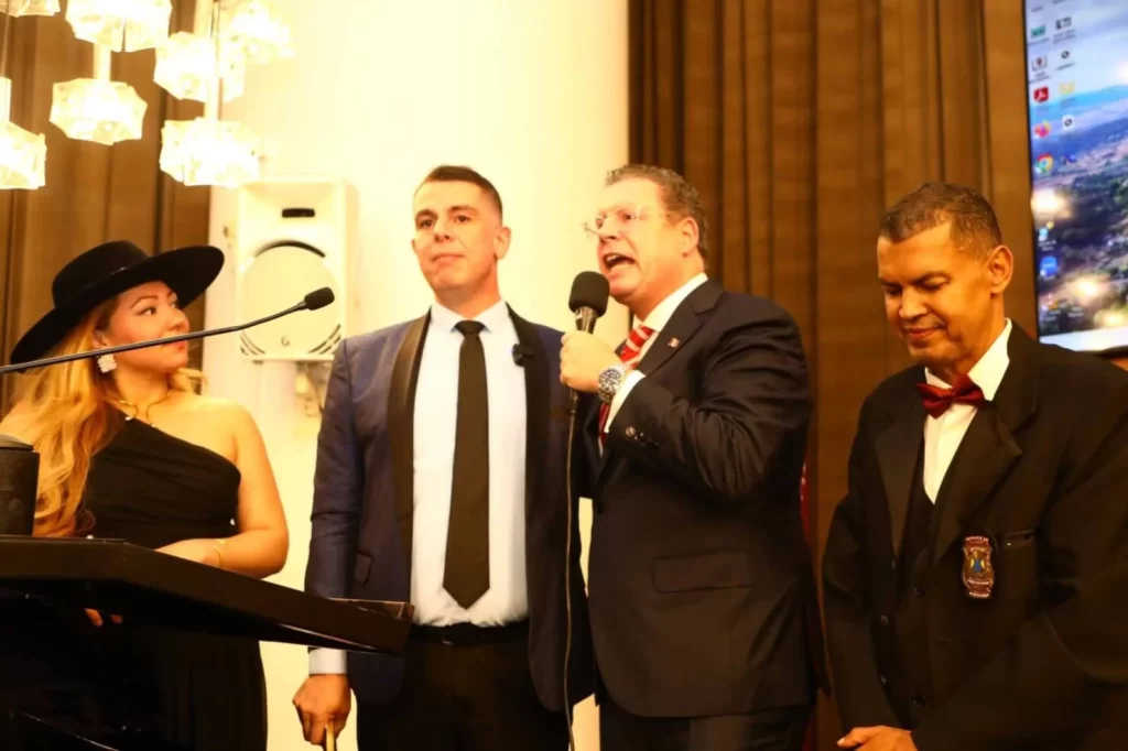 Premio Comunicacao e Destaque 12