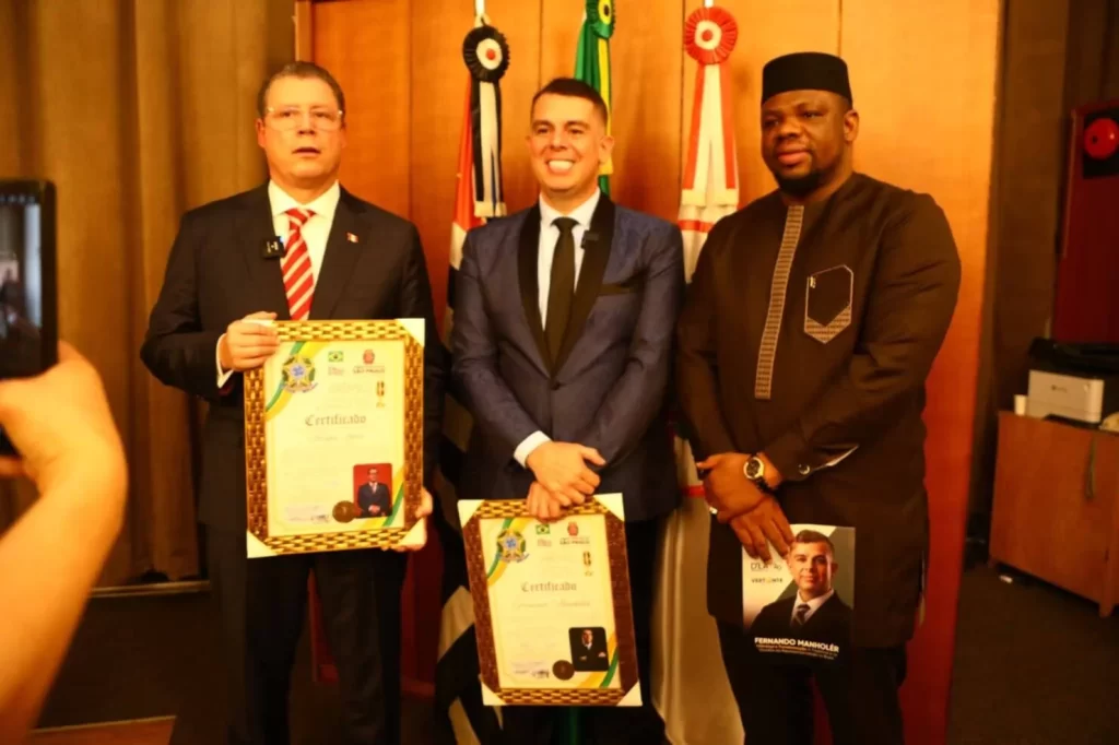 Premio Comunicacao e Destaque 18