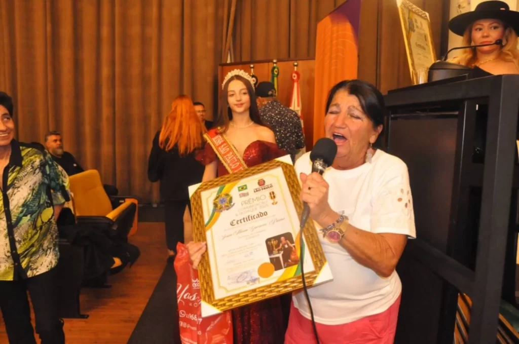 Premio Comunicacao e Destaque 24