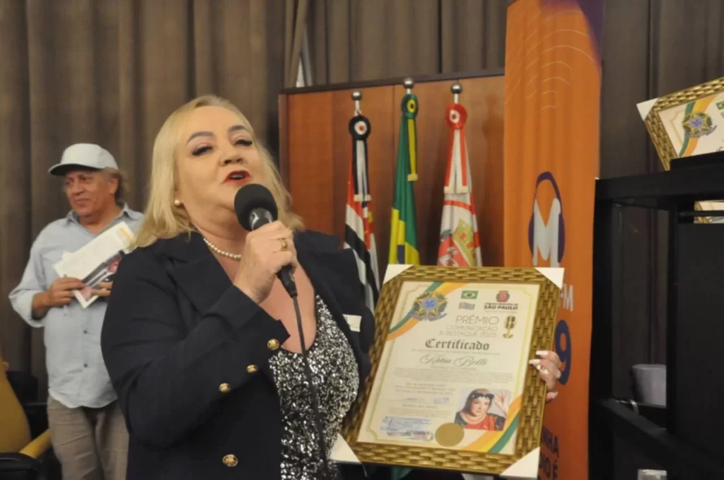 Premio Comunicacao e Destaque 25