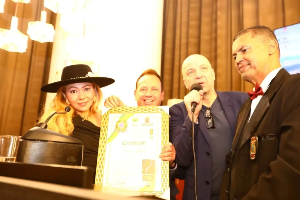 Premio Comunicacao e Destaque 72