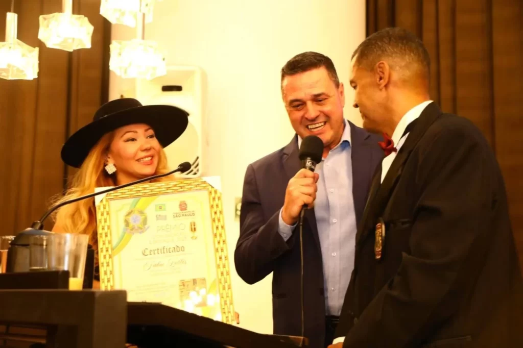 Premio Comunicacao e Destaque 74