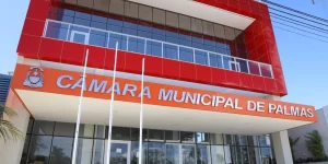 Câmara de Palmas discute título de Cidadão Palmense para Flávio Bolsonaro; proposta cita trajetória política e ações no Tocantins