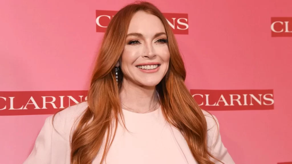 Por onde anda Lindsay Lohan? Atriz retoma carreira, assina novos projetos e reconstrói imagem após anos turbulentos