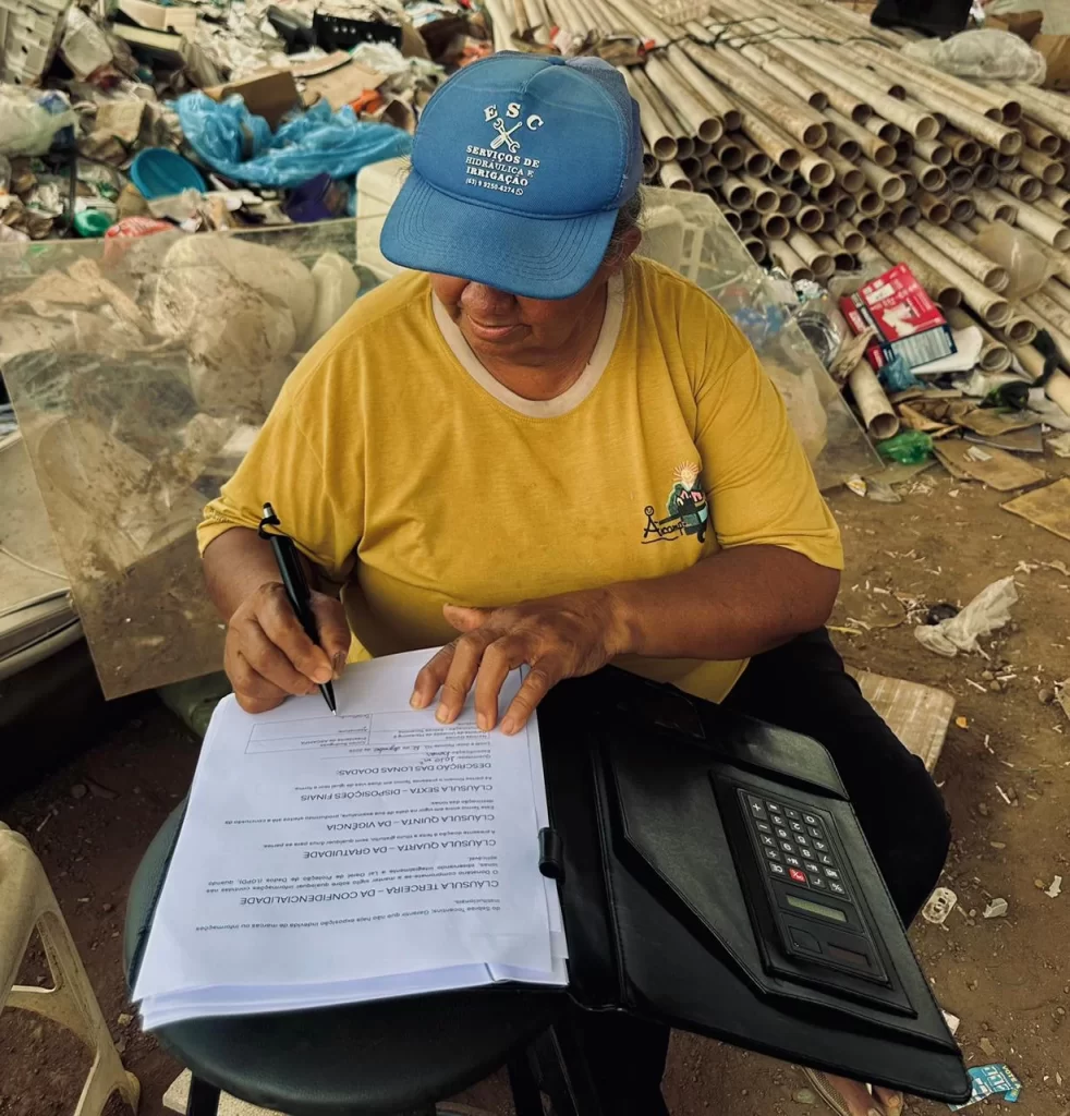 Sebrae mobiliza empresários para doação de lonas e reforça descarte responsável em Palmas