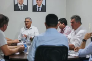 Nova diretoria da FAET realiza primeira reunião e define prioridades para 2026