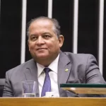 Entre votos, bancada e prefeituras, Eduardo Gomes cresce e ganha densidade no Tocantins