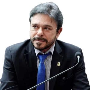 Deputado Eduardo do Dertins lidera conquista histórica e garante Faculdade de Medicina em Colinas