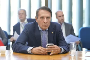 Carlos Gaguim: experiência política e articulação institucional colocam o Tocantins no centro das decisões nacionais