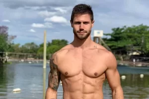 Por que Jonas chora tanto no BBB? O que realmente aconteceu dentro da casa — e o que dizem análises sobre o impacto emocional