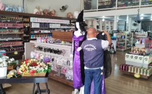 Fiscalização no Carnaval pressiona comércio e reforça regras do Inmetro em produtos têxteis