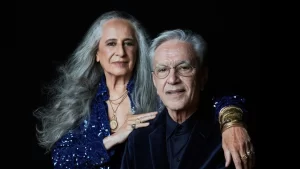 Vitória inédita: Caetano Veloso e Maria Bethânia conquistam juntos o Grammy de Música Global