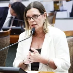 DE VICE-GOVERNADORA A UMA DAS FORÇAS DA ASSEMBLEIA: Cláudia Lelis cresce nas urnas, amplia bases em Colinas e no TO e chega forte à disputa de 2026